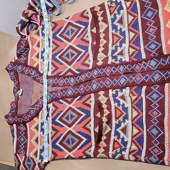 Forever 21, Size M, Aztec, Southwestern Open Cardigan, Excellent Condition - Picture 4 of 10